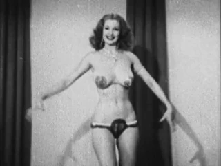 angie crum add tempest storm naked photo