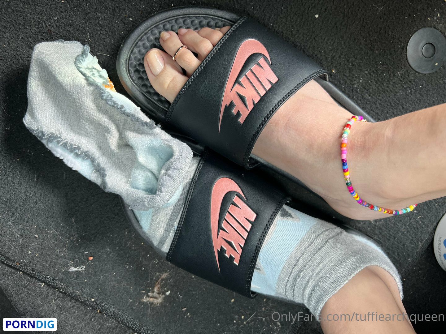 danette rivera add nike slides porn photo