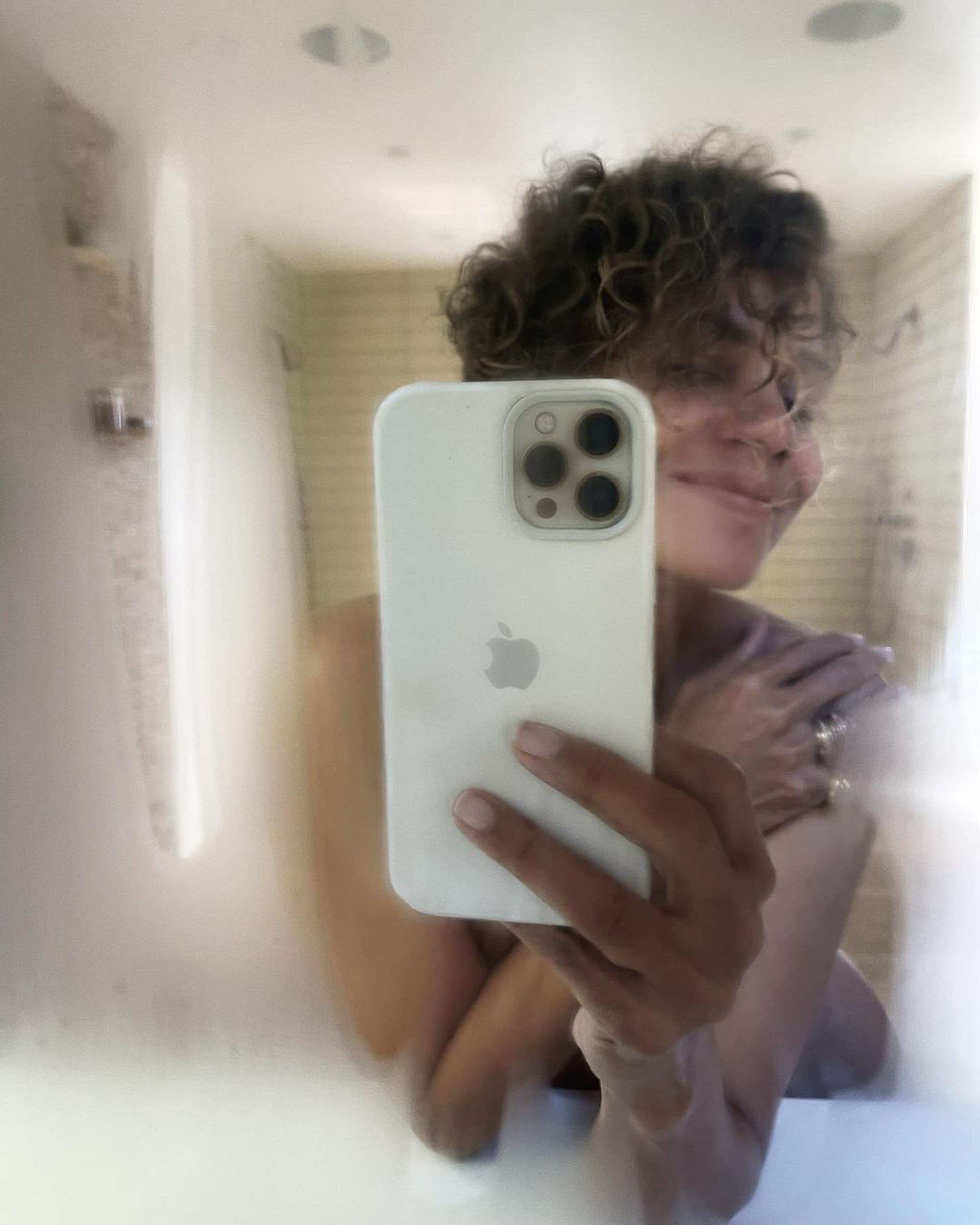 alfreda robinson add nude images of halle berry image