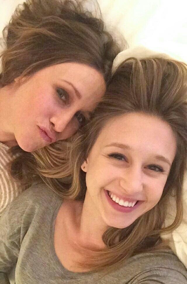 cata fernandez add taissa farmiga nude image