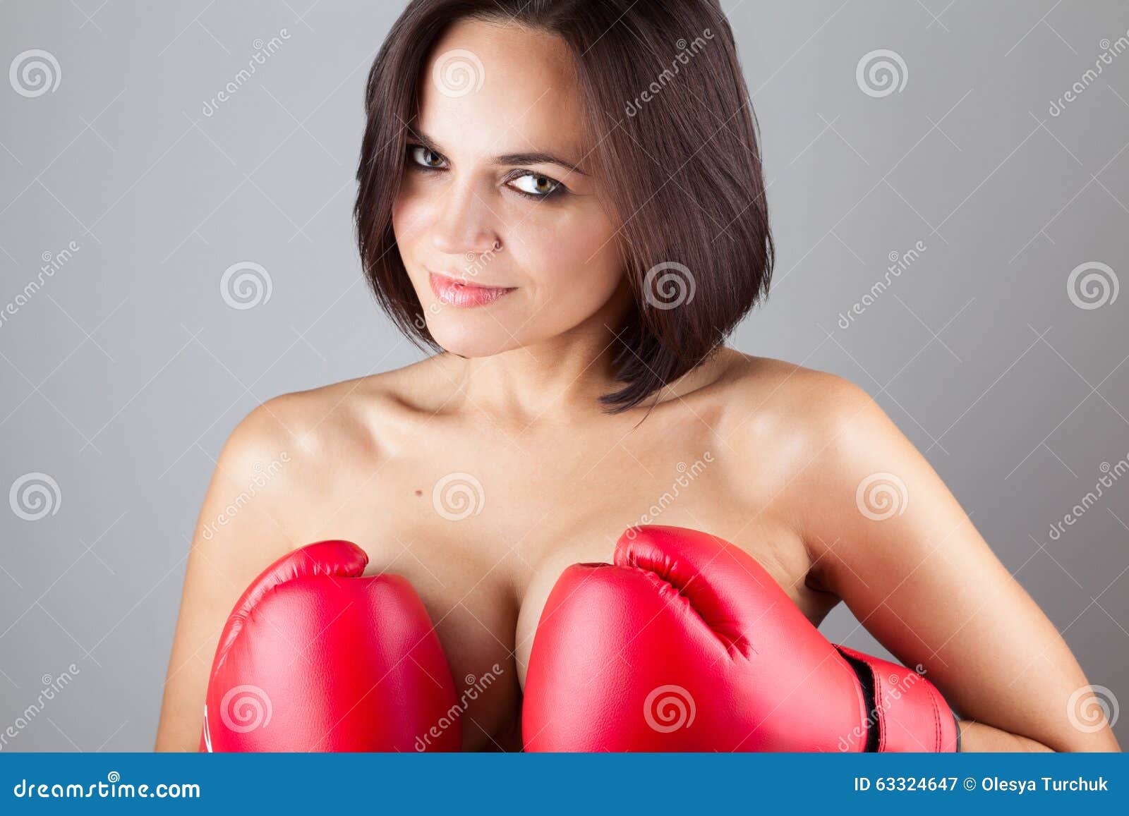 dennis comer add womens nude boxing photo