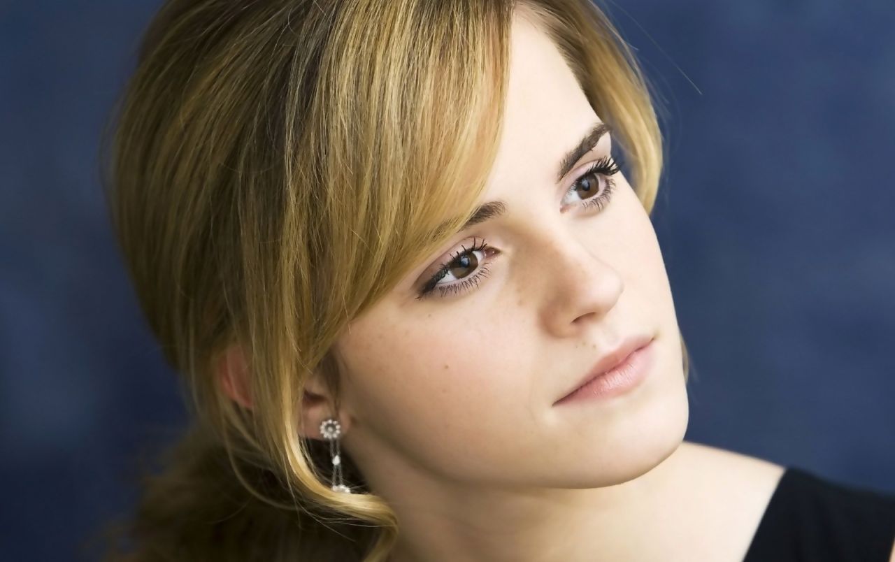 chelsea cecilia add emma watson joi photo