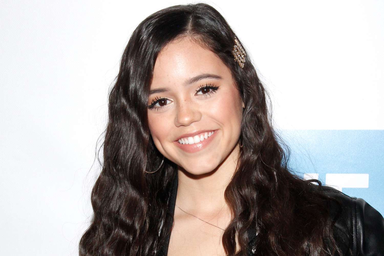 arnel mayuela add jenna ortega p o r n image