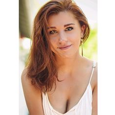 brooke burmeister add taylor misiak hot photo