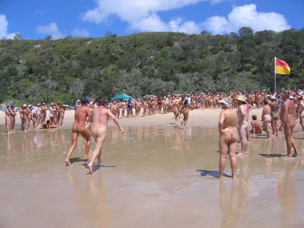 danna newton add nude party on the beach photo